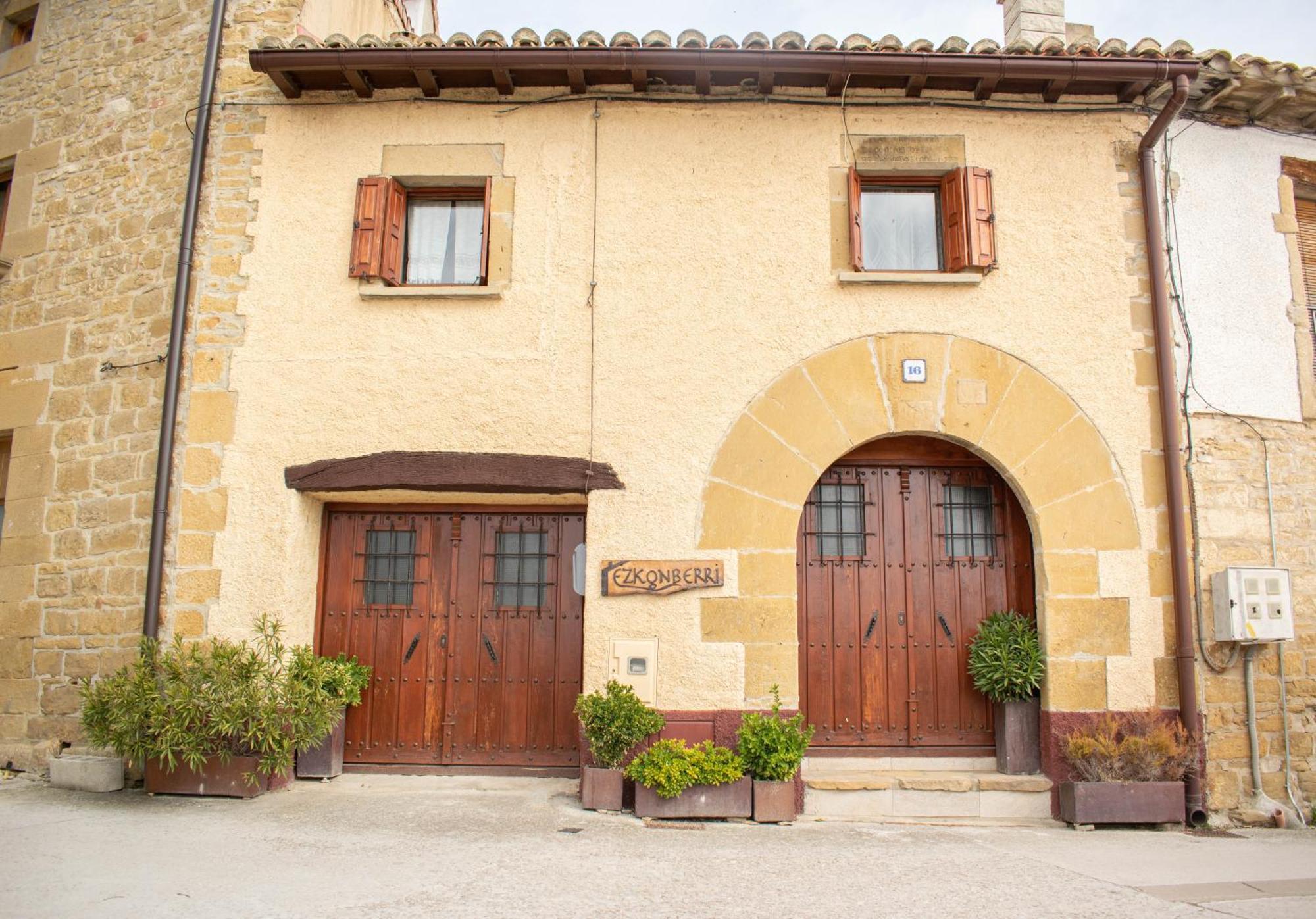 Casa Rural Ezkonberri Unzue エクステリア 写真
